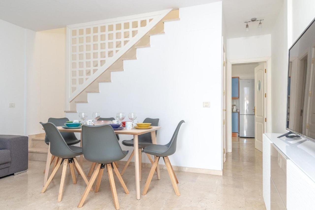 Modern Family Home Above Swimming Pool Puerto Rico  Esterno foto
